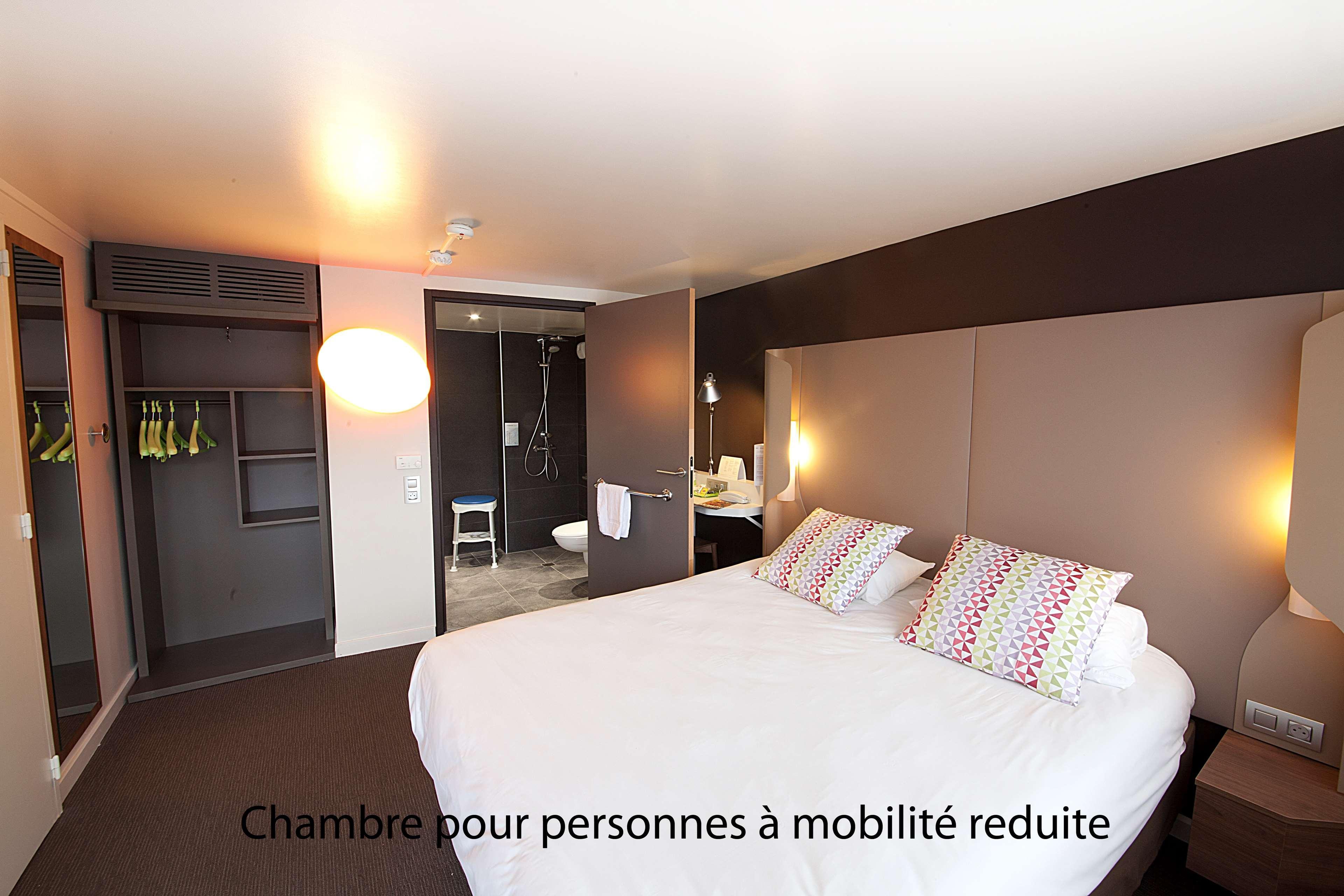 Campanile Clermont-Ferrand ~ Aubiere Hotel Kültér fotó